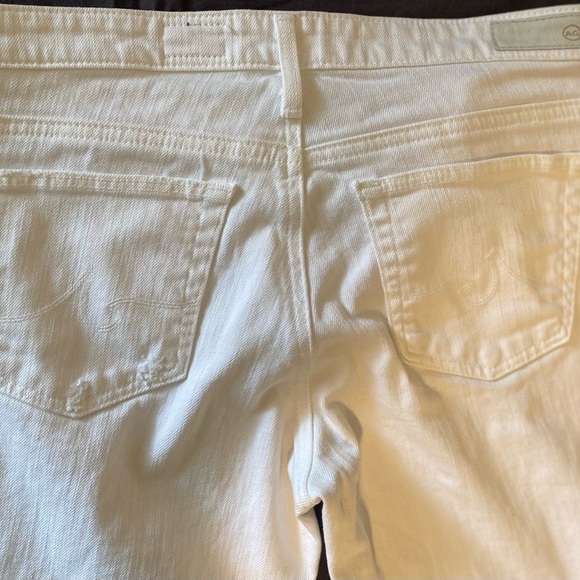White AG Jeans. “The Stilt” cigarette leg size 27R - Picture 5 of 8